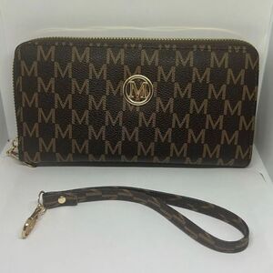 M Print Brown Women’s Wallet
